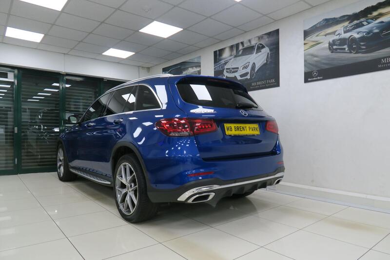 Mercedes-Benz GLC view 2