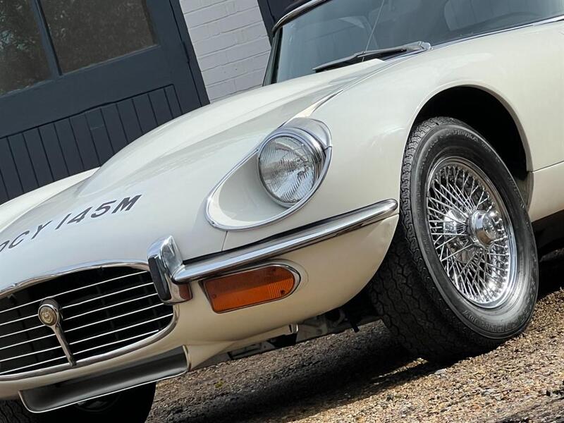 Jaguar E Type view 2