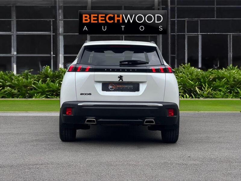 Peugeot 2008 view 7