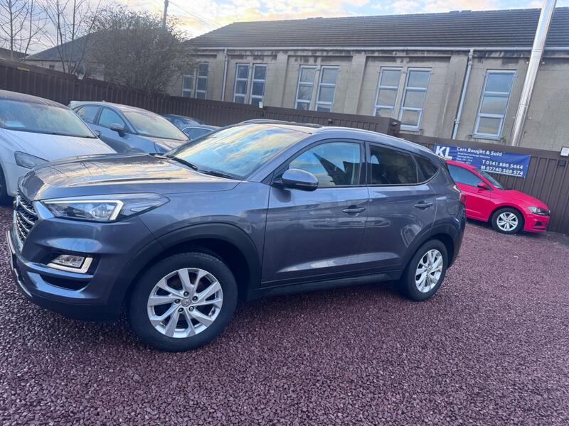 Hyundai Tucson view 3