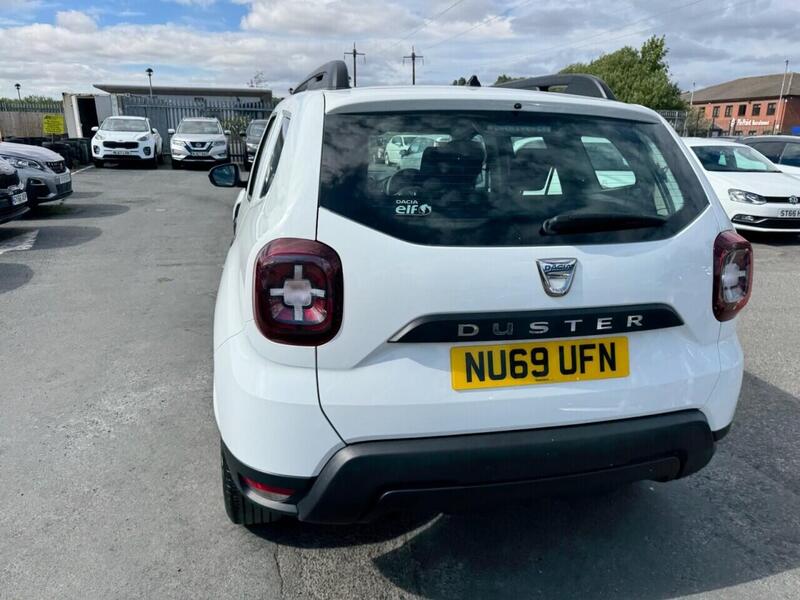 Dacia Duster view 7