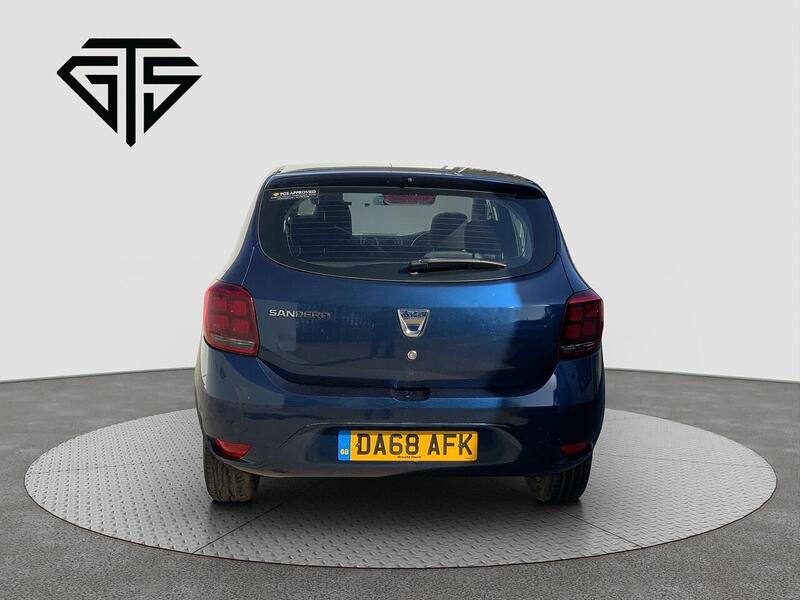 Dacia Sandero view 4