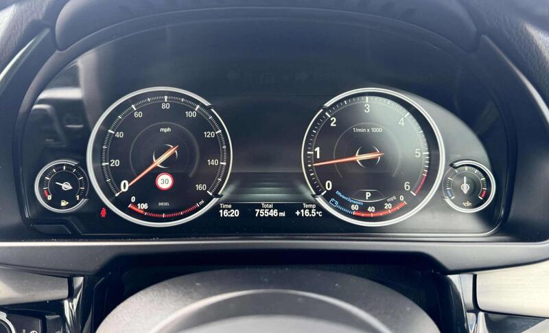 BMW X5 view 5