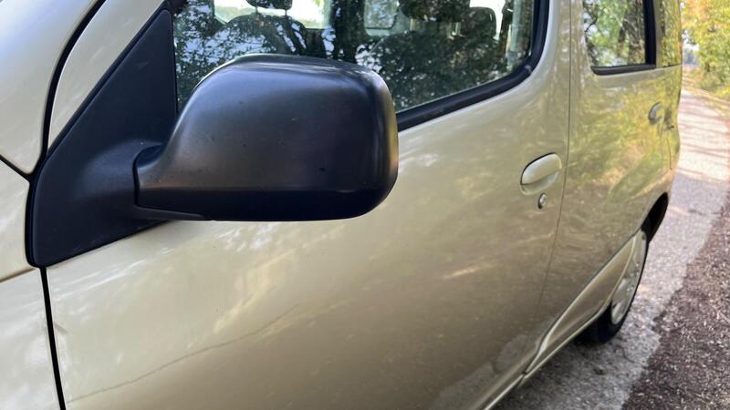 2005 Toyota Yaris Verso — photo 19
