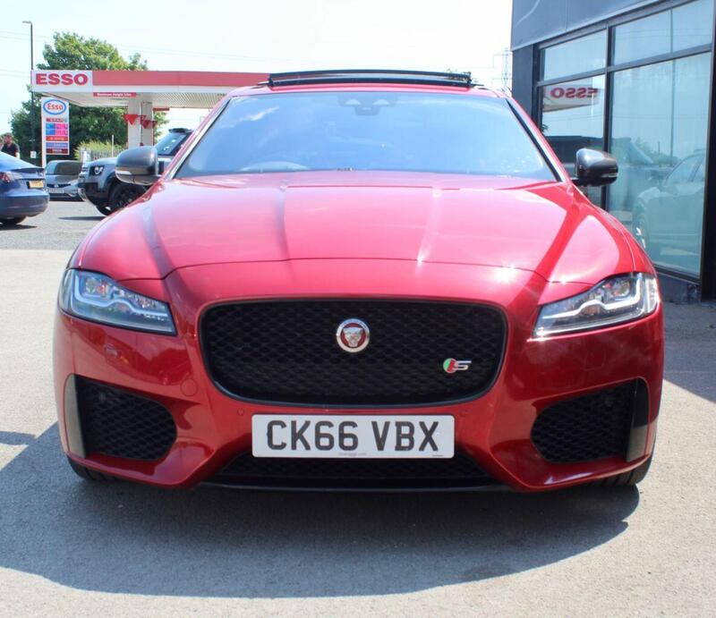 Jaguar XF view 2