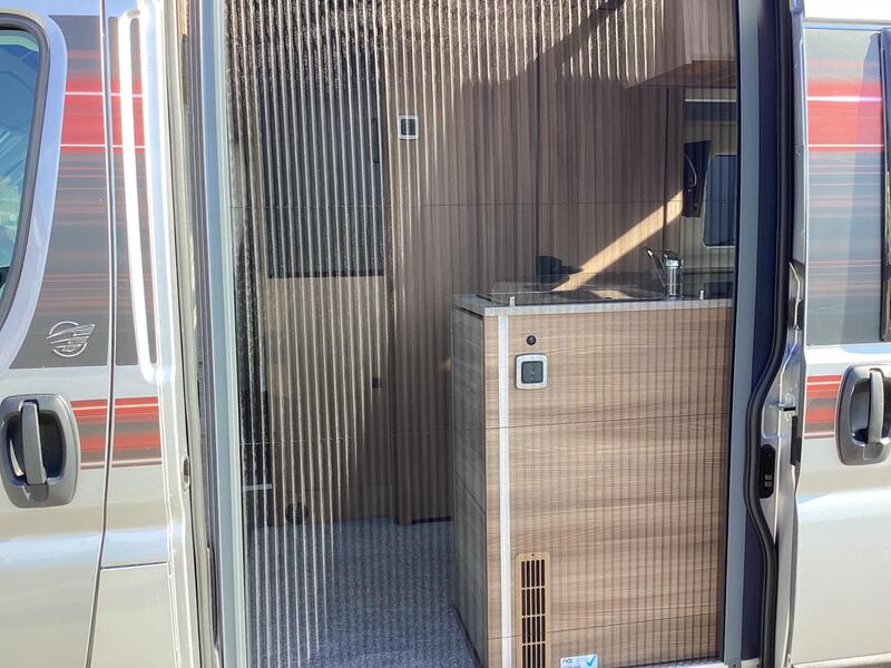 Auto-Trail V-Line 610 SE — image 10