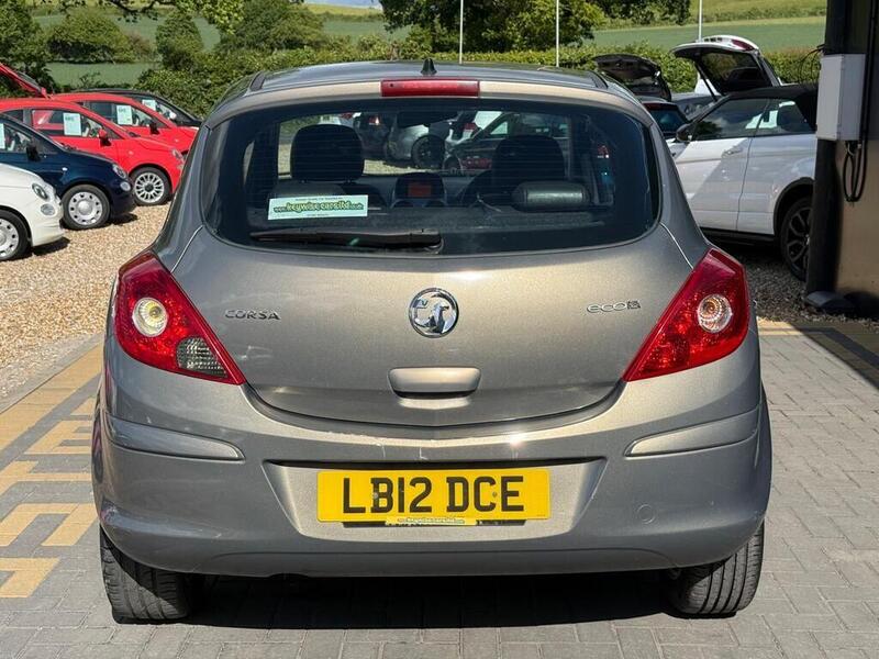 Vauxhall Corsa view 4