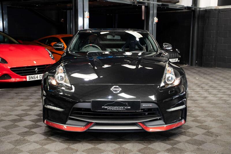 Nissan 370 Z view 5