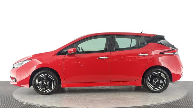 Nissan Leaf view 7