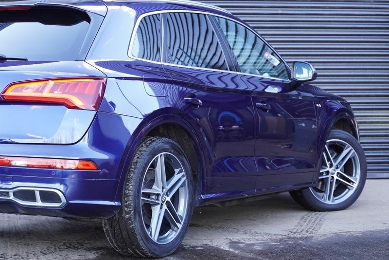 Audi SQ5 view 15