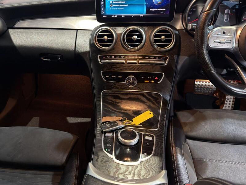 Mercedes-Benz C Class view 7