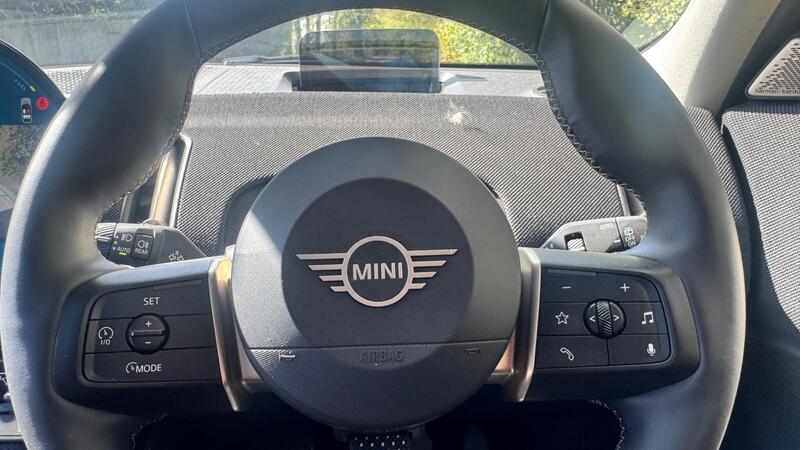 2025 MINI Countryman — photo 19