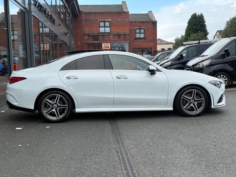 Mercedes-Benz Mercedes-Benz CLA view 6