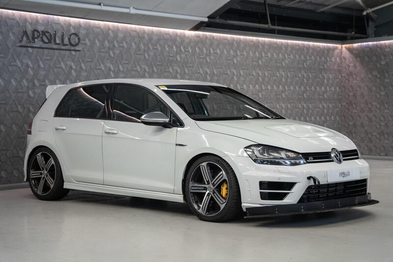 Volkswagen Golf view 6