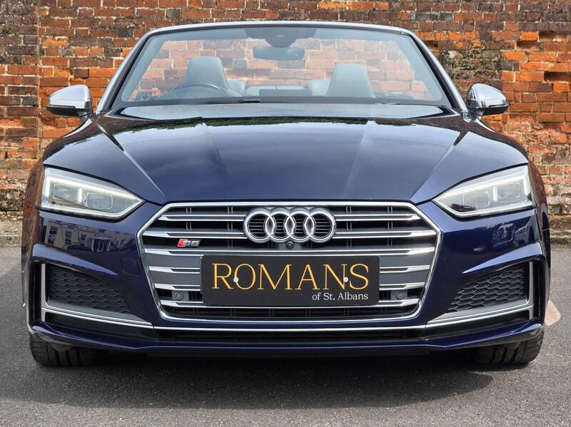 Audi S5 view 4