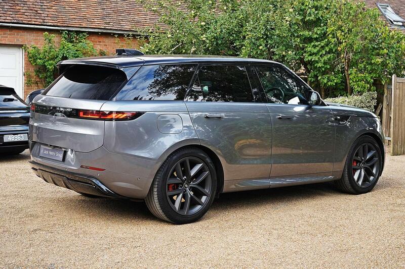 Land Rover Range Rover Sport view 6
