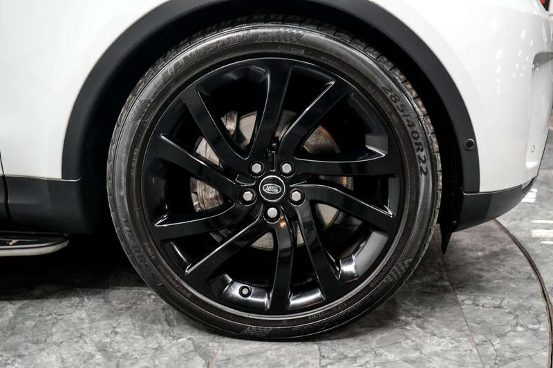 Land Rover Discovery 3 view 7