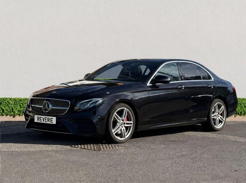 Mercedes-Benz E-Class view 3