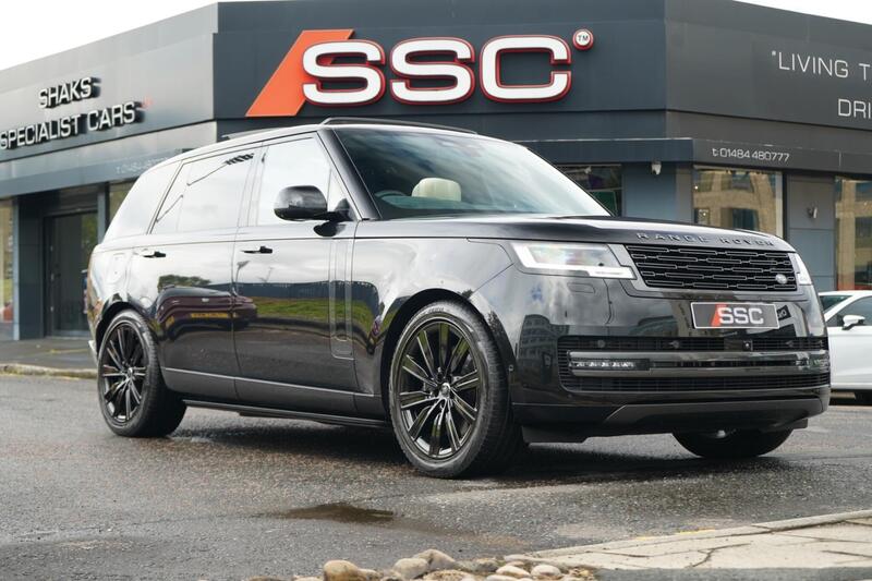 Land Rover Range Rover view 4