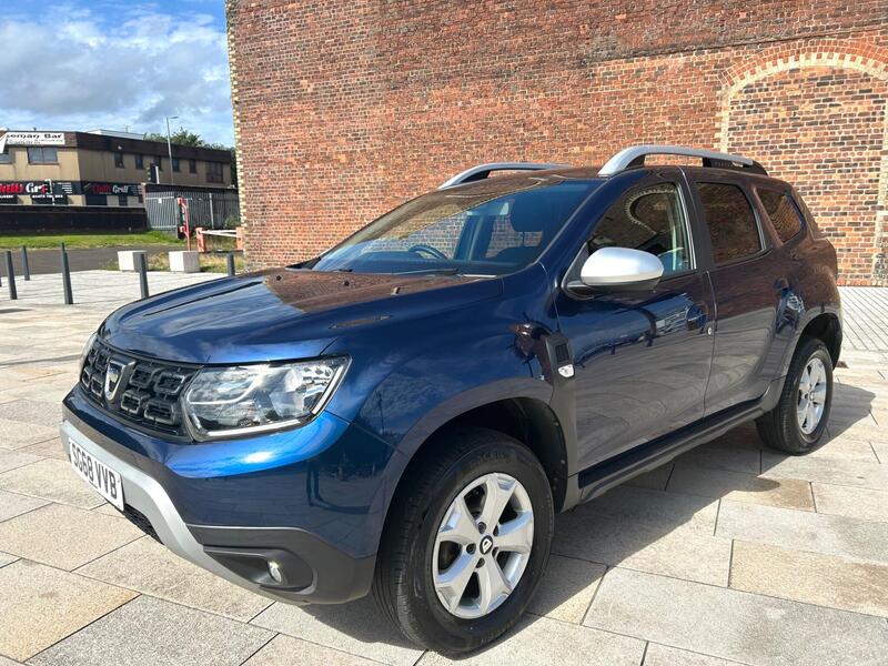Dacia Duster view 3