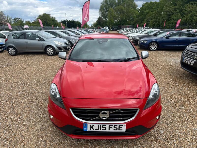Volvo V40 view 7
