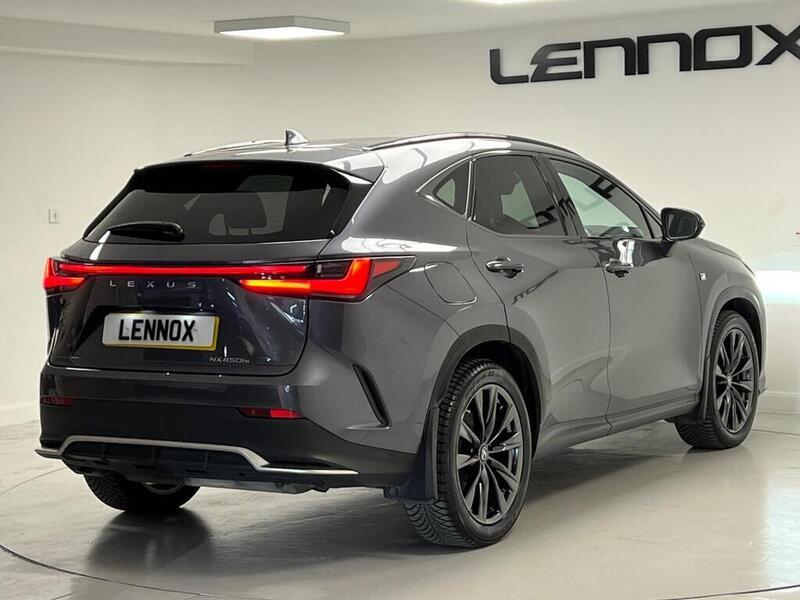 Lexus NX view 5