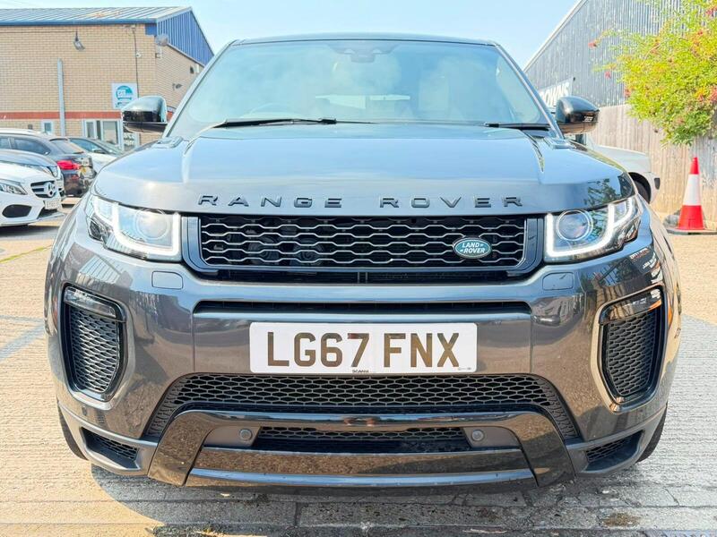 Land Rover Range Rover Evoque view 2