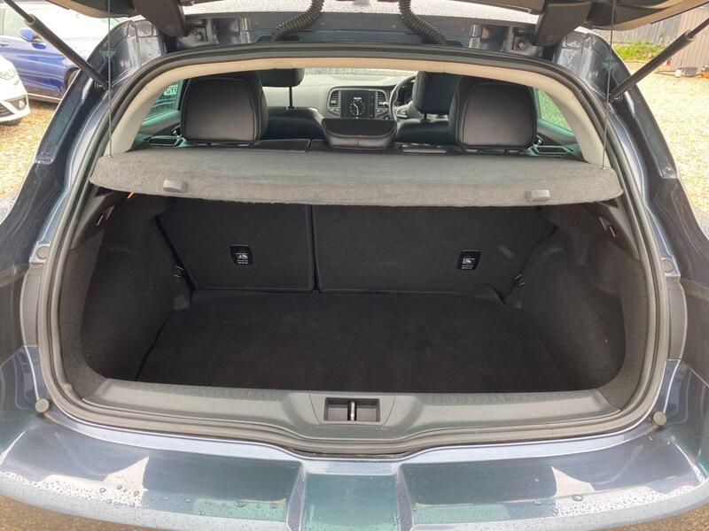 Renault Megane view 6