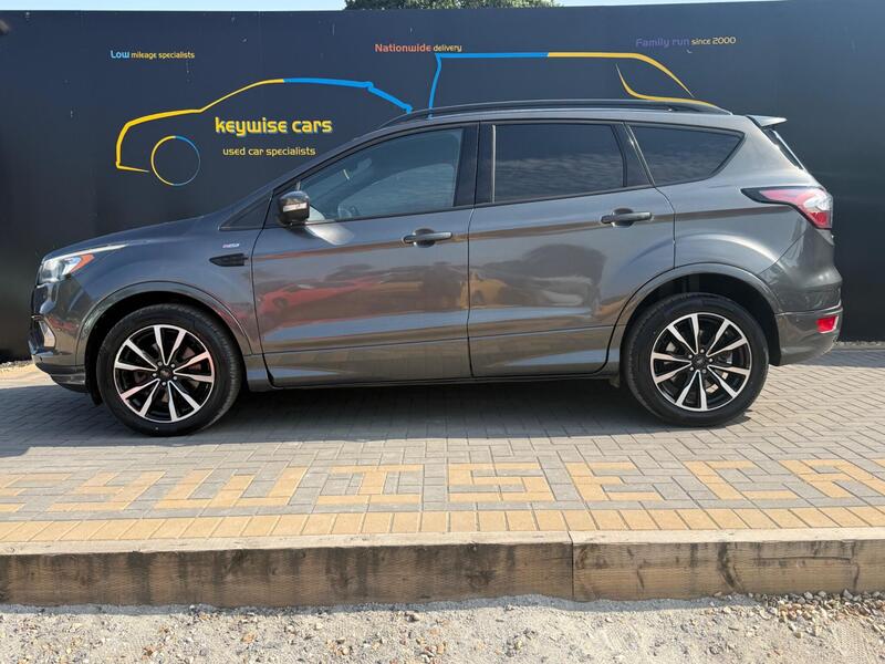 Ford Kuga view 2