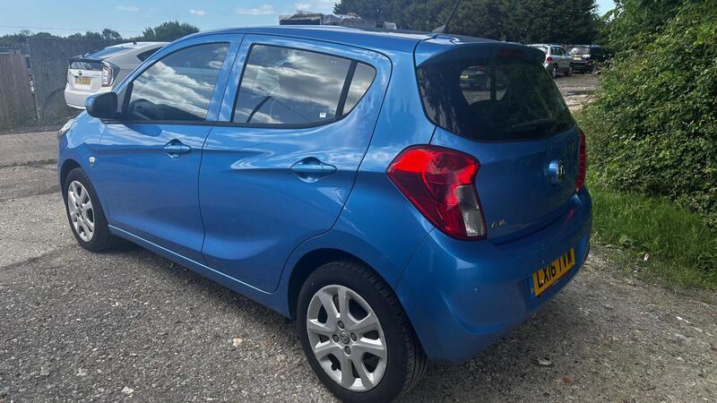 2016 Vauxhall Viva — photo 4