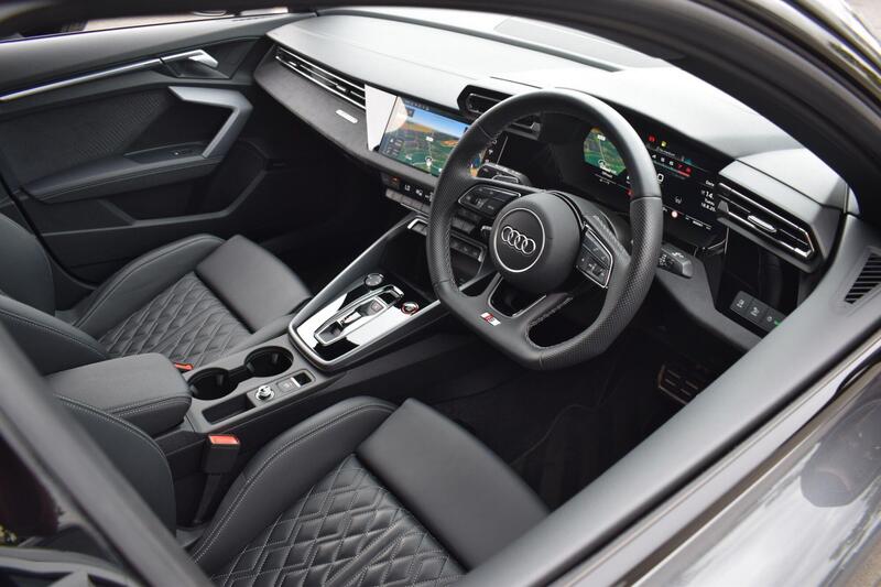 Audi Audi S3 view 3