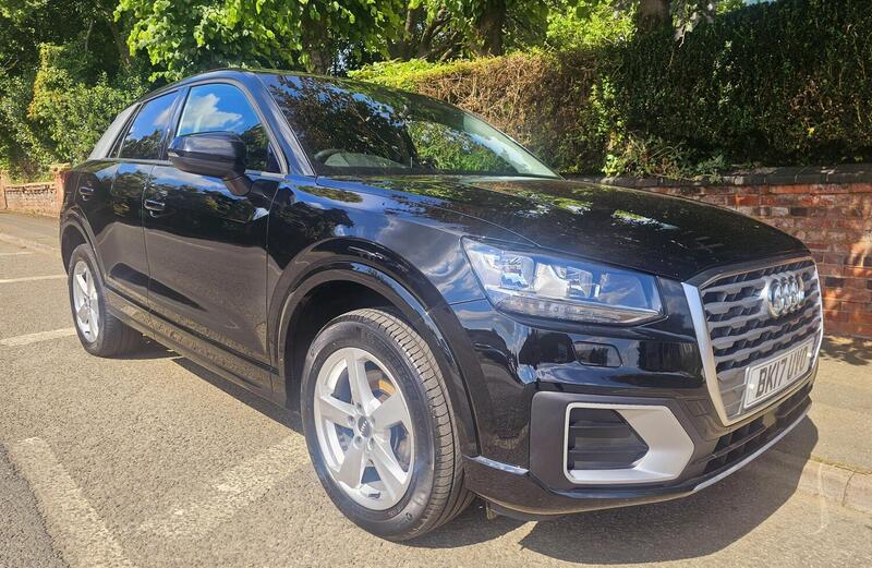 Audi Q2 view 4