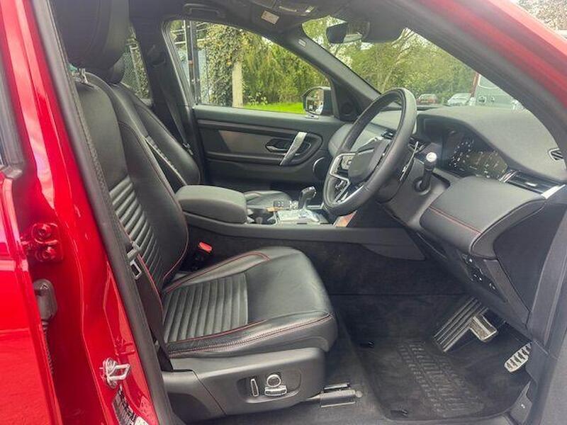 Land Rover Discovery Sport view 2