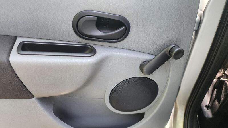 2009 Renault Modus — photo 38