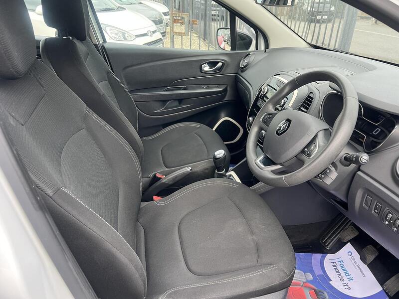 Renault Captur view 7