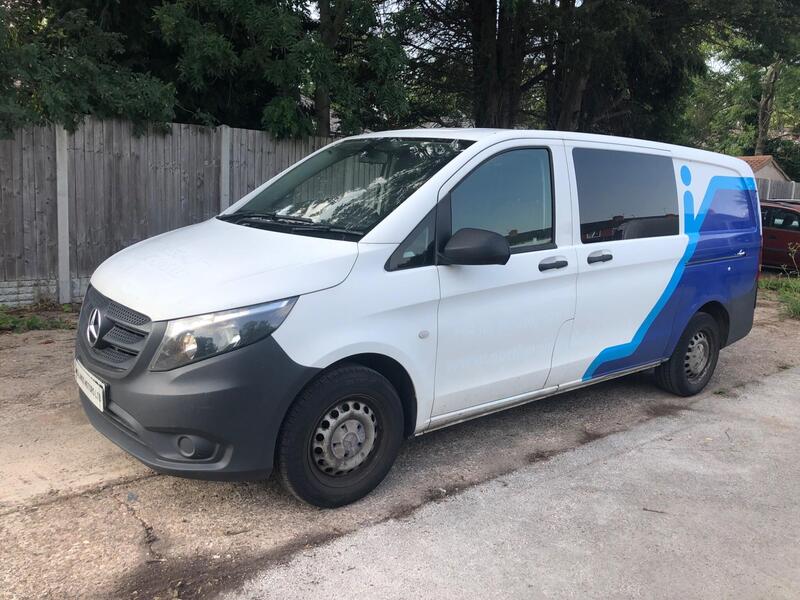 Mercedes-Benz Vito view 5