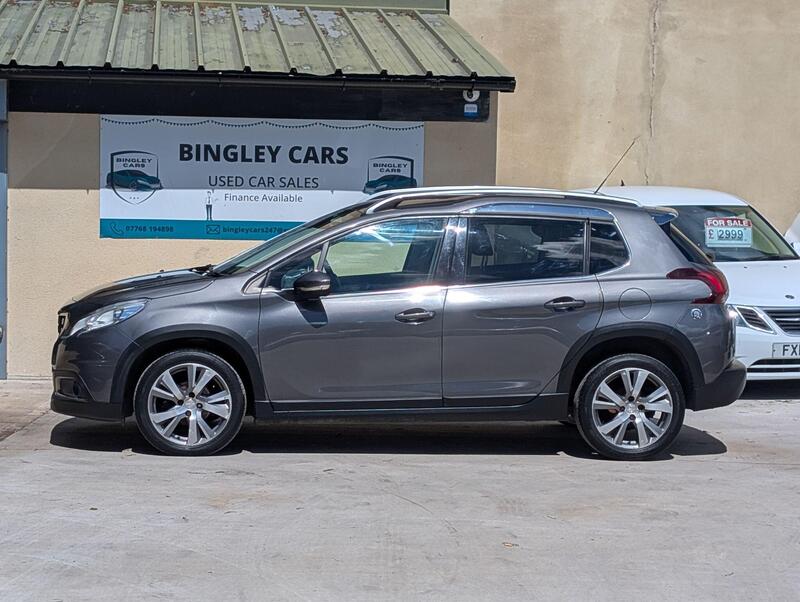 Peugeot 2008 view 3