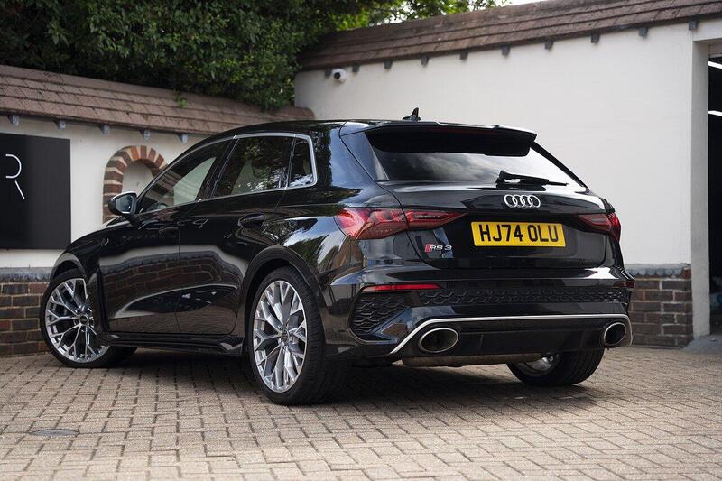 Audi RS3 view 4
