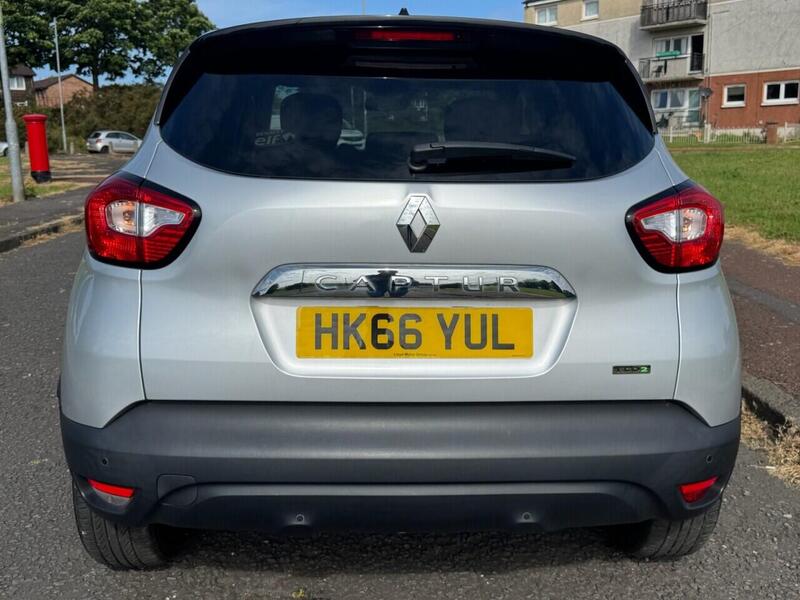 Renault Captur view 4