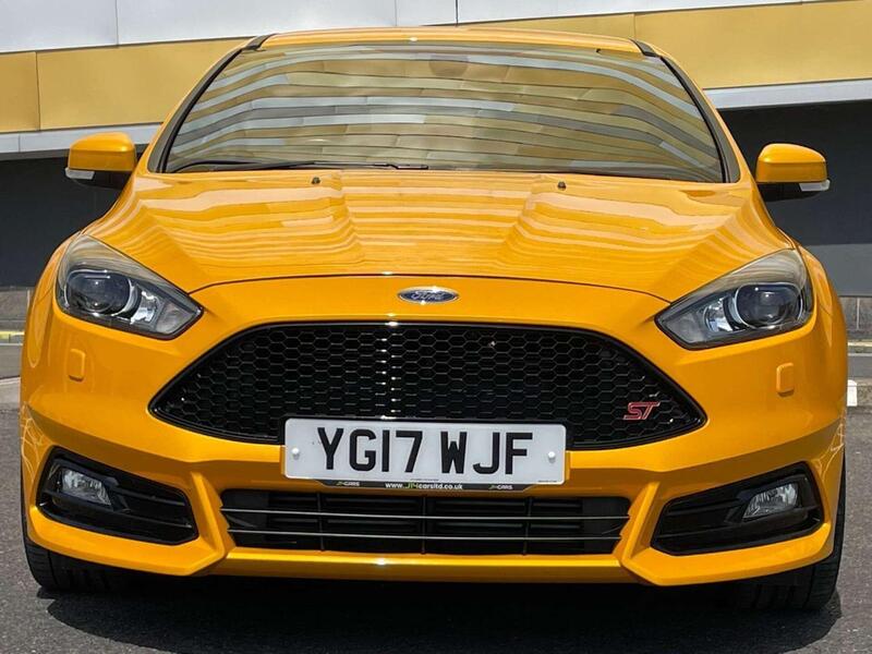 Ford Focus view 5