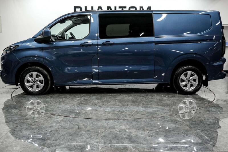 Ford Transit Custom view 3