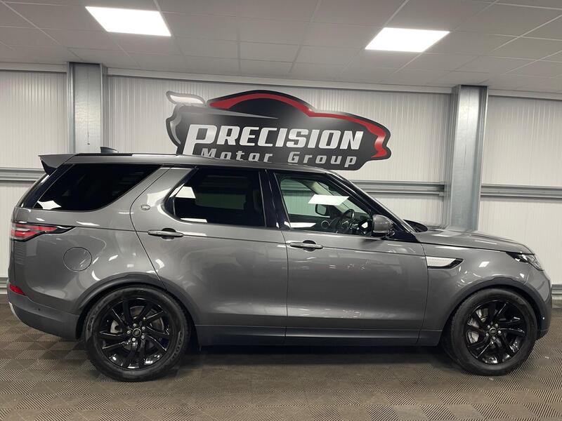 Land Rover Discovery 3 view 6