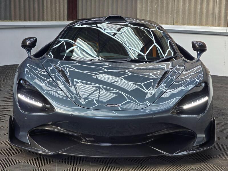 Mclaren 720s view 7