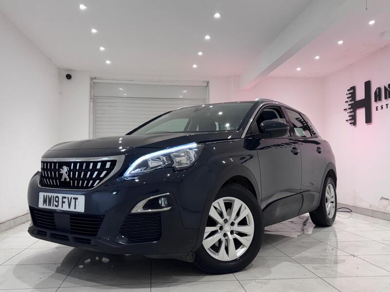 Peugeot 3008 view 3