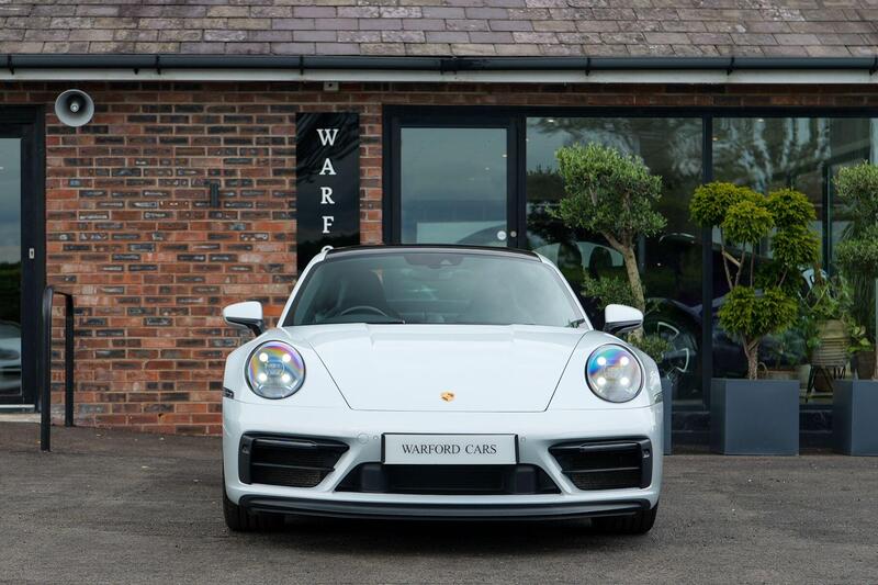 Porsche 911 view 2