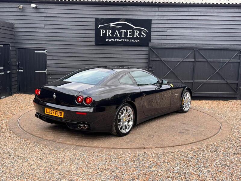 Ferrari F430 view 7