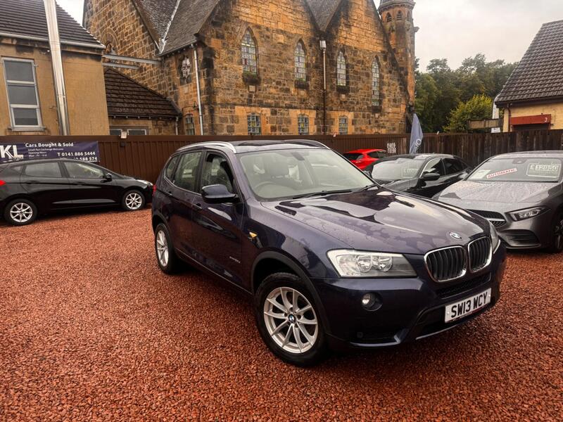 BMW X3 view 5
