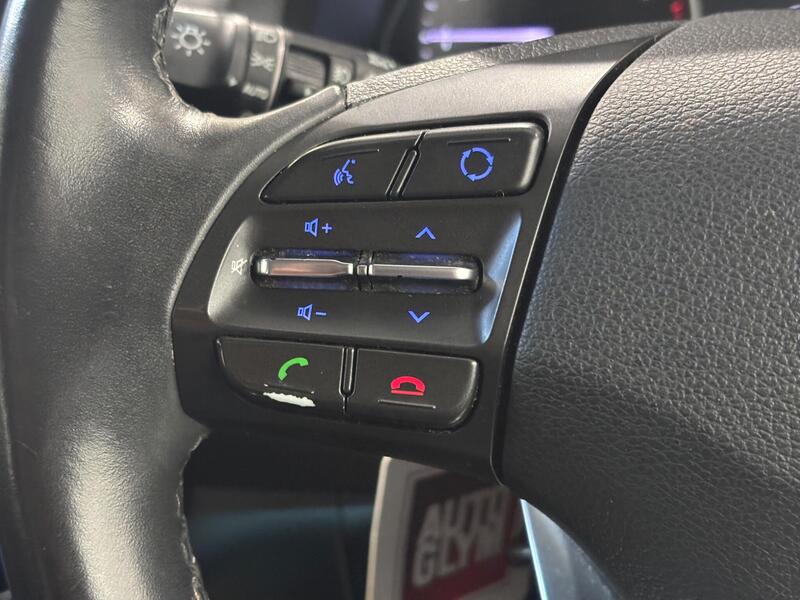 26ad3ecd06f545e1a24745aab2f57ba4