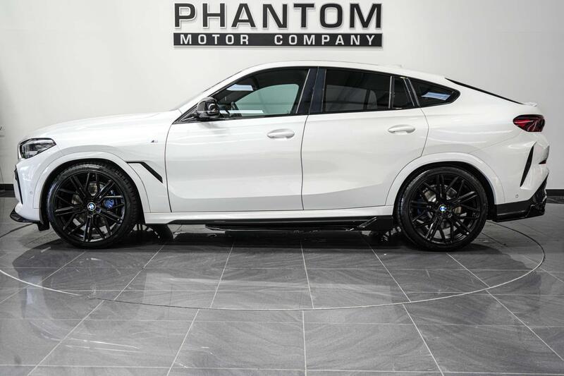 BMW X6 view 3
