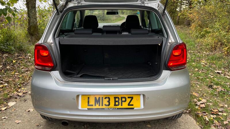 2013 Volkswagen Polo — photo 9